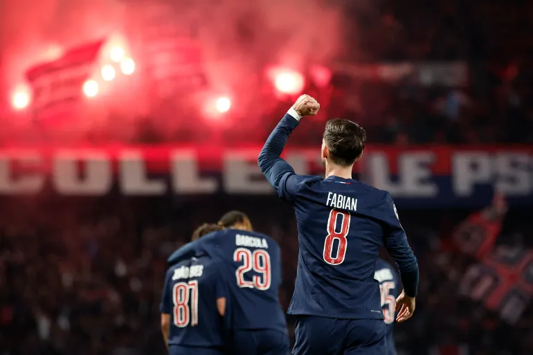 PSG defeat Arsenal to set up Champions League final with Inter Milan